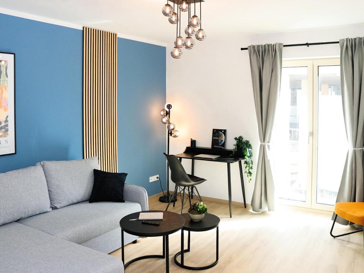 Lightplace • Design • Boxspring • Balkon • 2 Smart Tv •innenstadt *