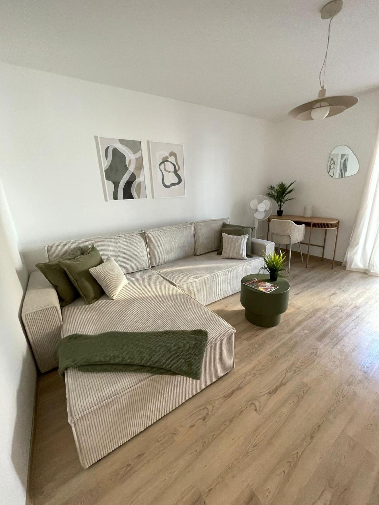Apartment Lightplace • Design • Boxspring • Balkon • 2 Smart Tv •innenstadt *