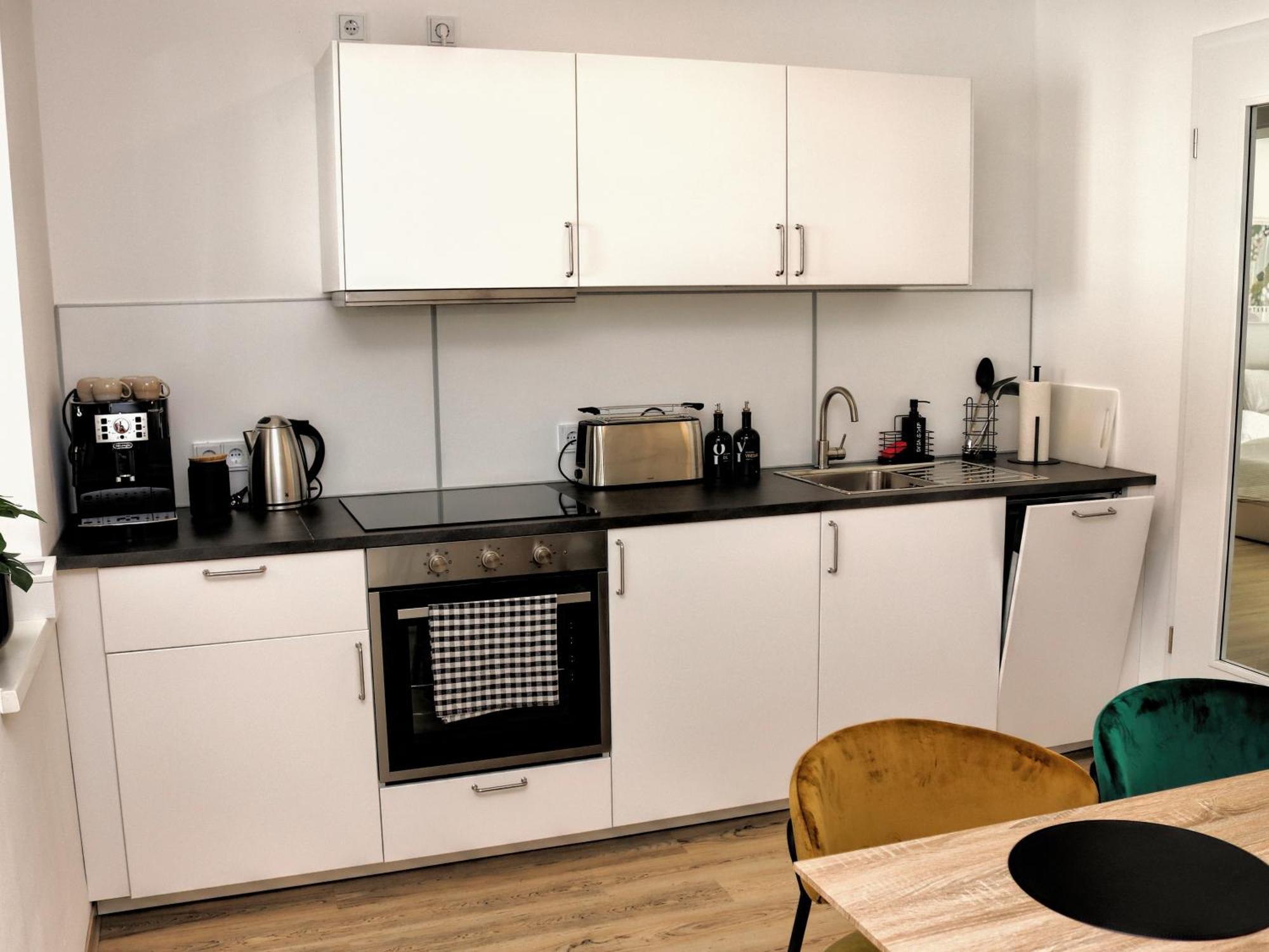 Apartment Lightplace • Design • Boxspring • Balkon • 2 Smart Tv •innenstadt *