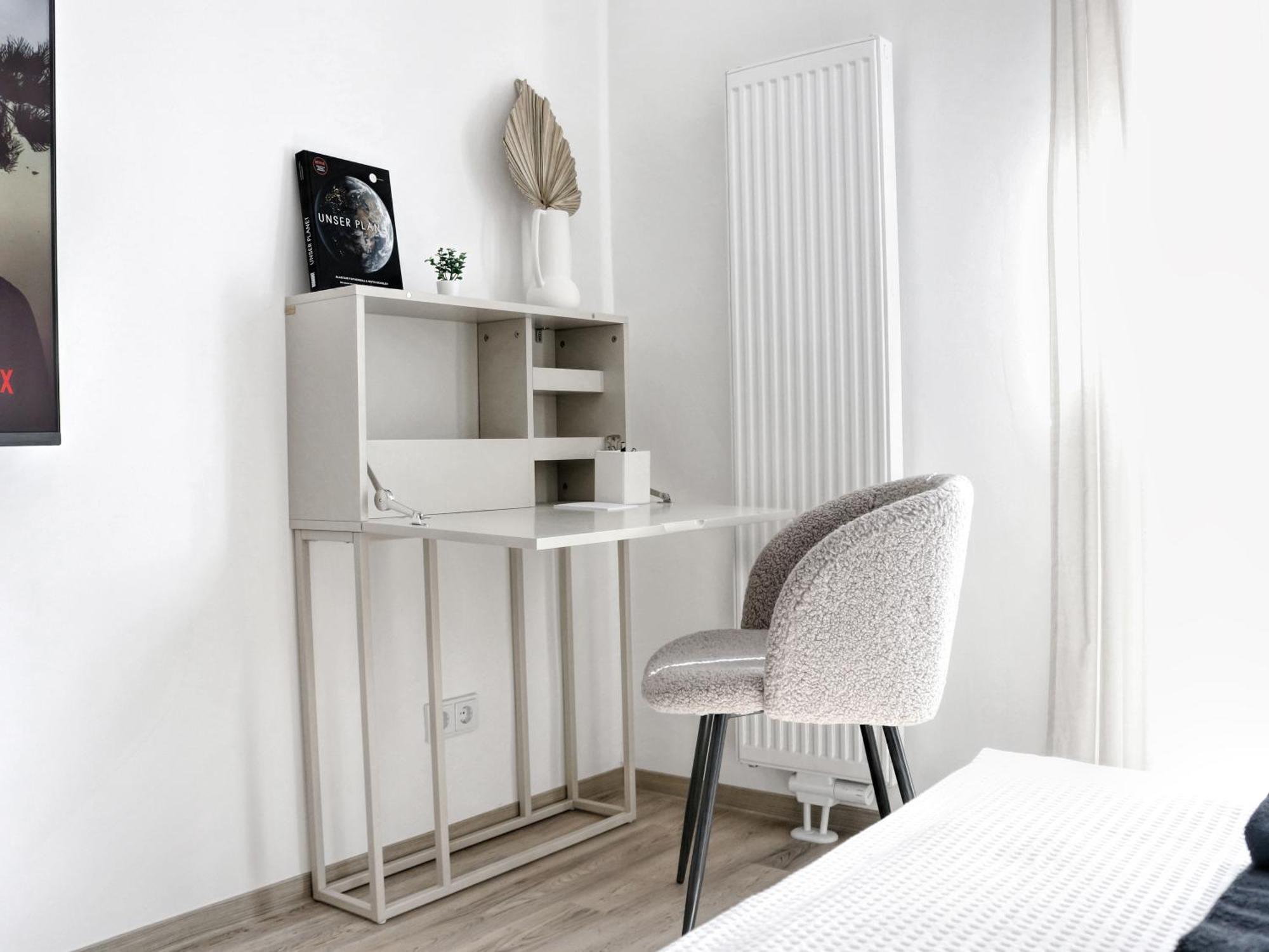 Lightplace • Design • Boxspring • Balkon • 2 Smart Tv •innenstadt *