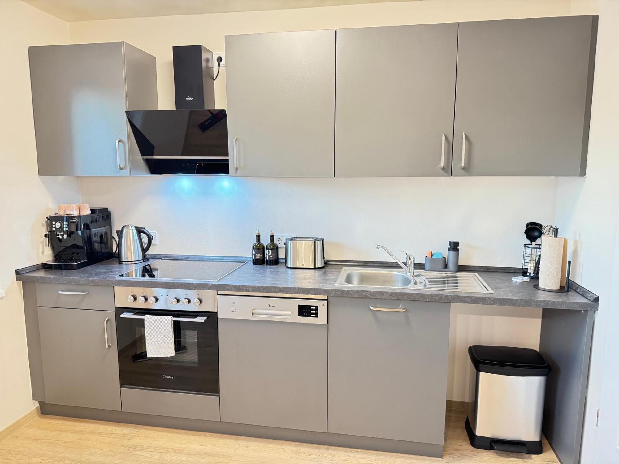 Lightplace • Design • Boxspring • Balkon • 2 Smart Tv •innenstadt Braunschweig